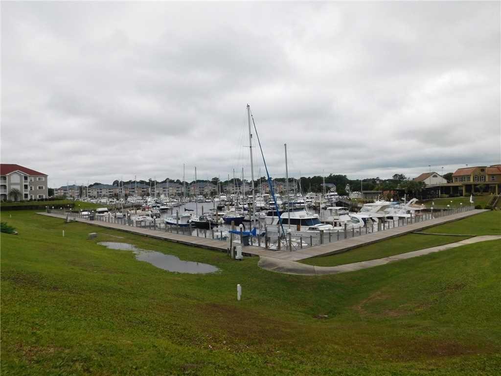 Harbourfront Villas #A6 Condo - thumb 0