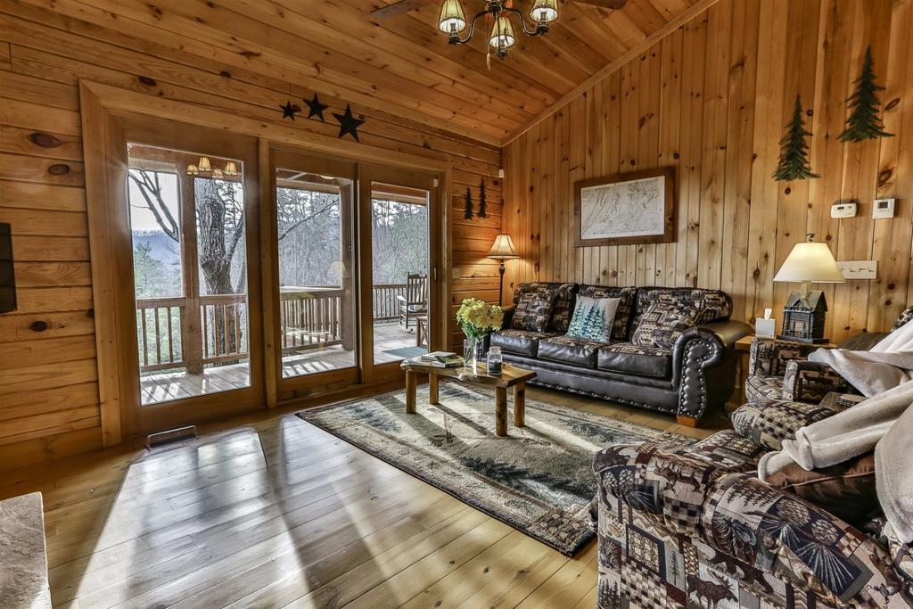 High Above The Pines - thumb 3