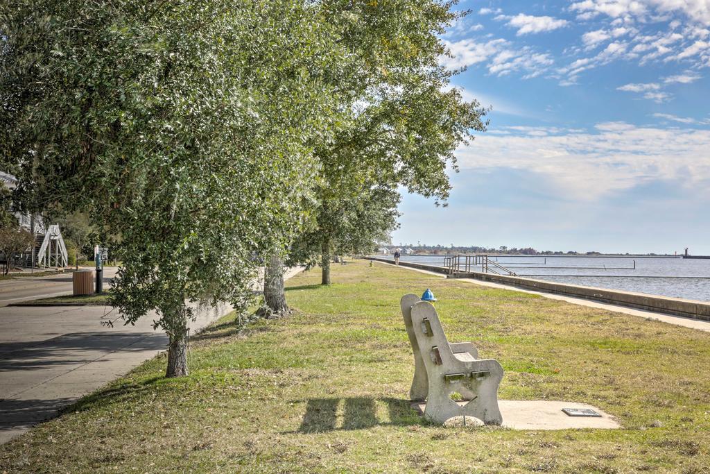 Home With Yard-5 Mi To Fontainebleau State Park! - thumb 2