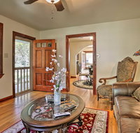 Home with Yard-5 Mi to Fontainebleau State Park - Accommodation Denver