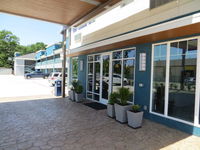 Hotel Blue - Woodlands Accommodation Denver