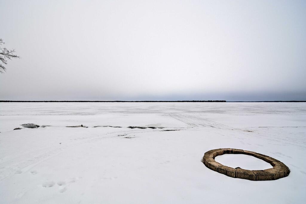 Houghton Lake House With Fire Pit - 2 Mi To Trails! - thumb 2