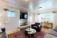 Hummingbird Hotel Accommodation Denver