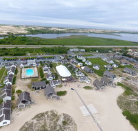 Kalmar Village & Tradewinds - Accommodation Denver