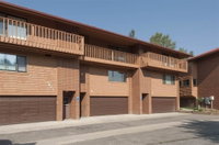 Lagoon 762B Townhouse Accommodation Denver