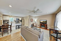Lakeside Cottage - Walk to Downtown Park  Golf home Accommodation Denver