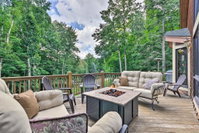 Lavish Beech Mountain Ski Cabin with Hot Tub Accommodation Denver