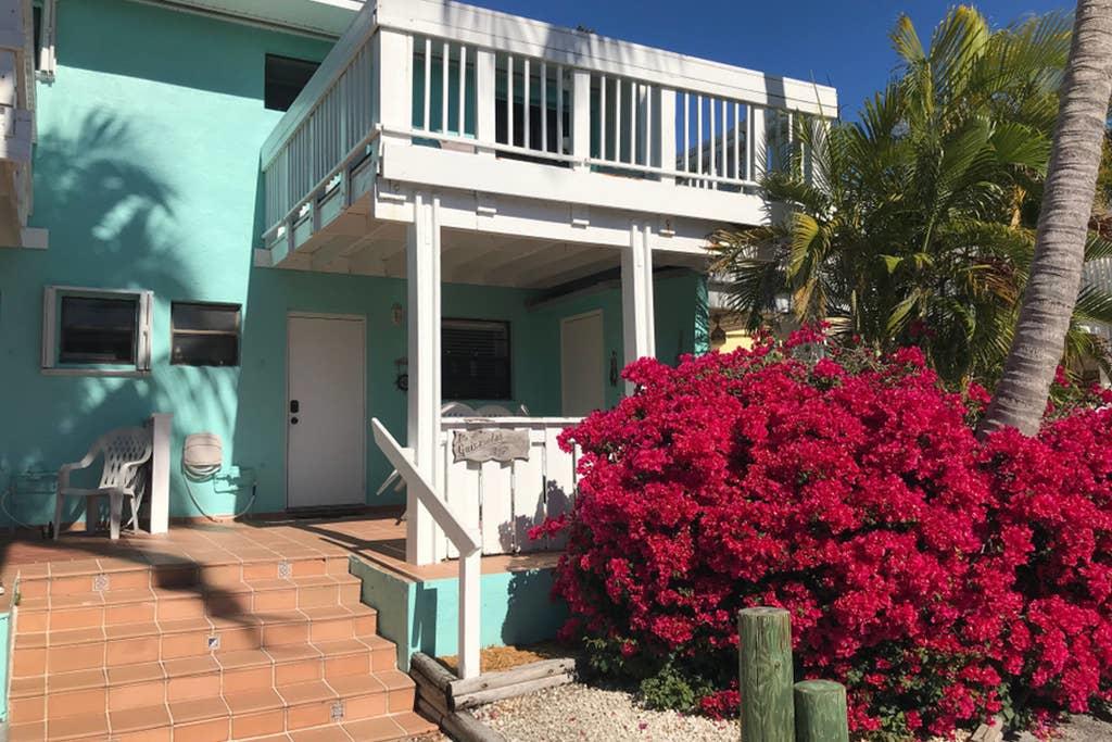 LICENSED MGR - 2/2 VILLA - OCEANFRONT BEACH RESORT - SALTWATER LAGOON & MARINA! - thumb 3