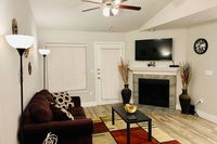 Luxury Apartment Walkable to Towncenter 2Bed Accommodation Denver