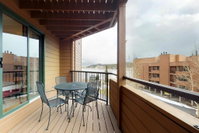 Marina Place 223 Accommodation Denver