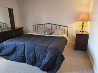 Master bedroom in Salem NH close to Boston express Accommodation Denver