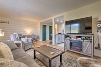 Modern Condo with Mtn Views - 5 Mi to Keystone Accommodation Denver