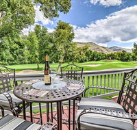 Modern Dalton Ranch Golf Club Home with Mtn View - Accommodation Denver