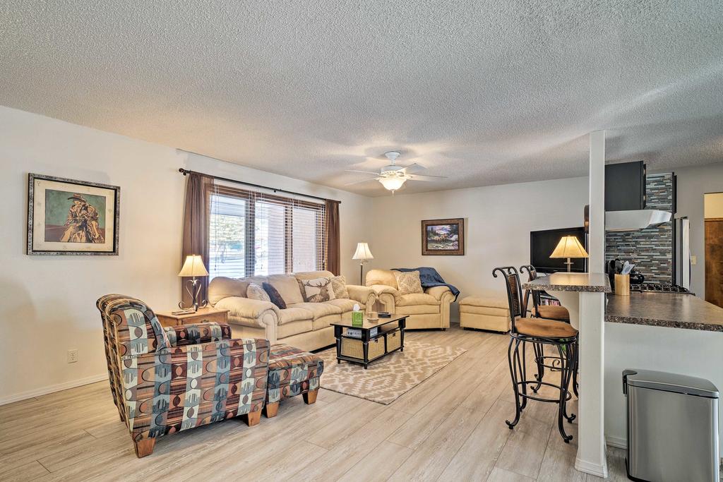 Mountain Hideaway Set On Half An Acre With Hot Tub! - thumb 1