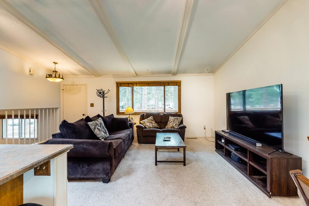 Mountain Oasis - thumb 2