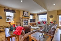 Mtn Retreat by Breweries Hikes and Ski Resorts Accommodation Denver