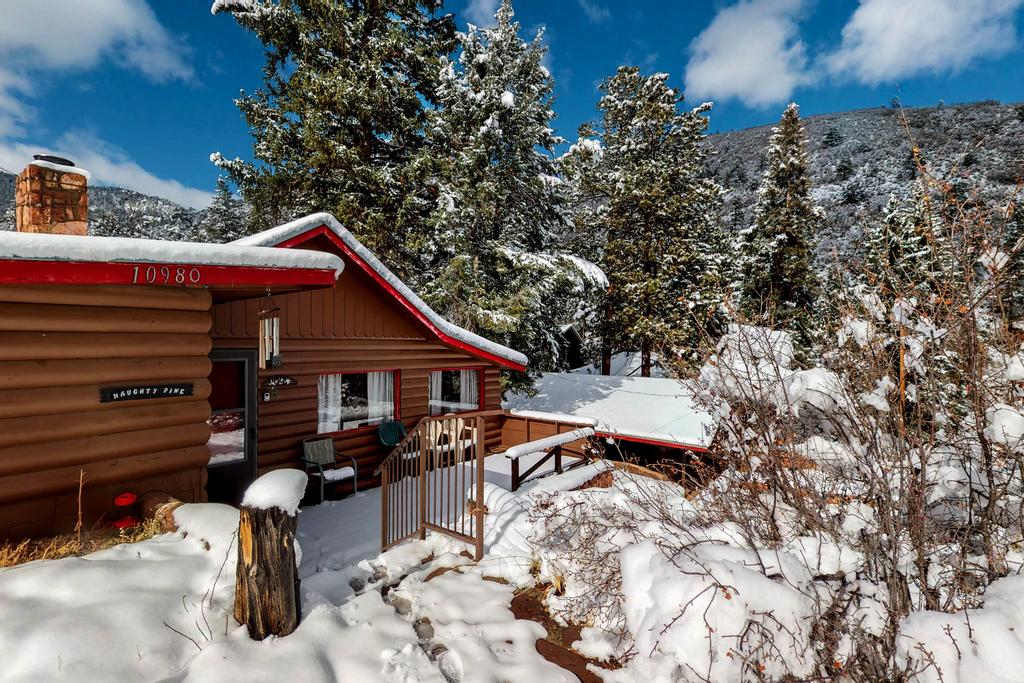 Naughty Pine Cabin - thumb 0