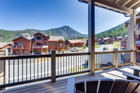 New Home w/Pool  Private Hot Tub Walk to Gondola townhouse Accommodation Denver