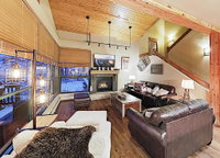 New Listing Alpine Getaway W/ Deck Near Skiing Home Accommodation Denver