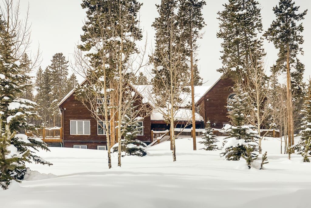 New Listing! Secluded Peak 7 Estate W/ Hot Tub Home - thumb 0