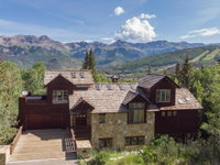 POLAR QUEEN Accommodation Denver