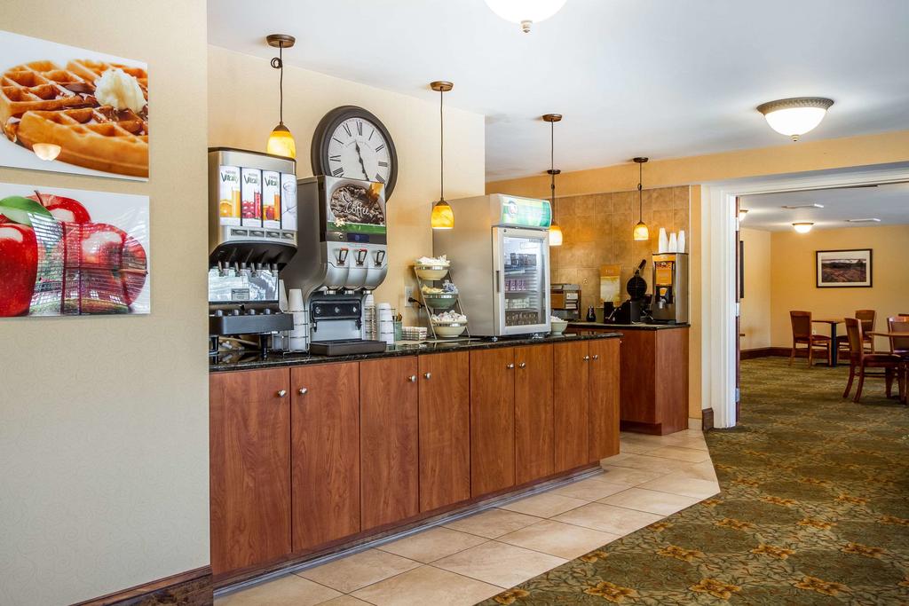 Quality Inn & Suites Evergreen Hotel - thumb 2