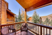 Rosebud Chalet Accommodation Denver