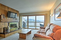 Scenic Dillon Condo with Hot Tub  Mountain Views Accommodation Denver