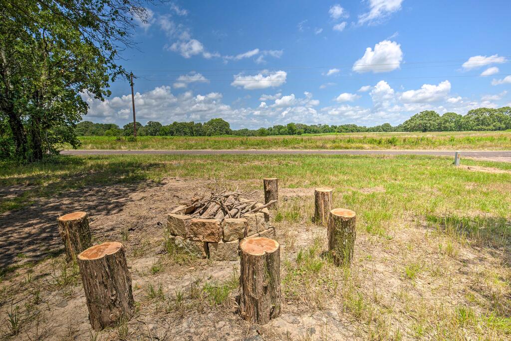 Secluded Home With Gas Grill, 3 Mi To Boating! - thumb 2