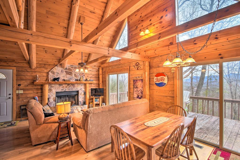 Secluded Log Cabin On Self Mountain With Deck And Views - thumb 2
