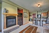 Ski-In and Out Zephyr Mtn Lodge Condo with Hot Tub Access Accommodation Denver