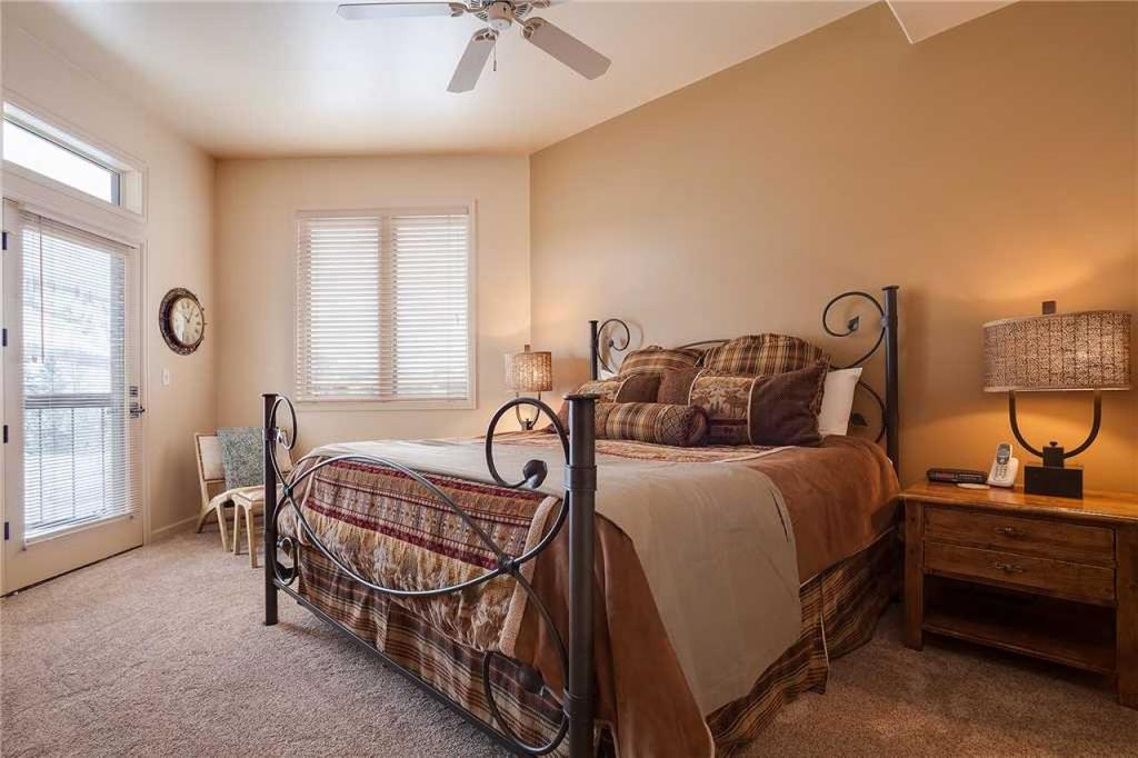 Spa At Storm Meadows - SMZ03 - thumb 2