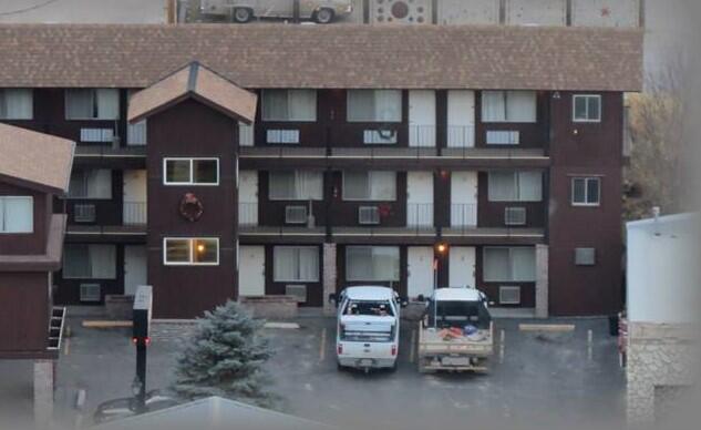 Sundown Lodge - thumb 1