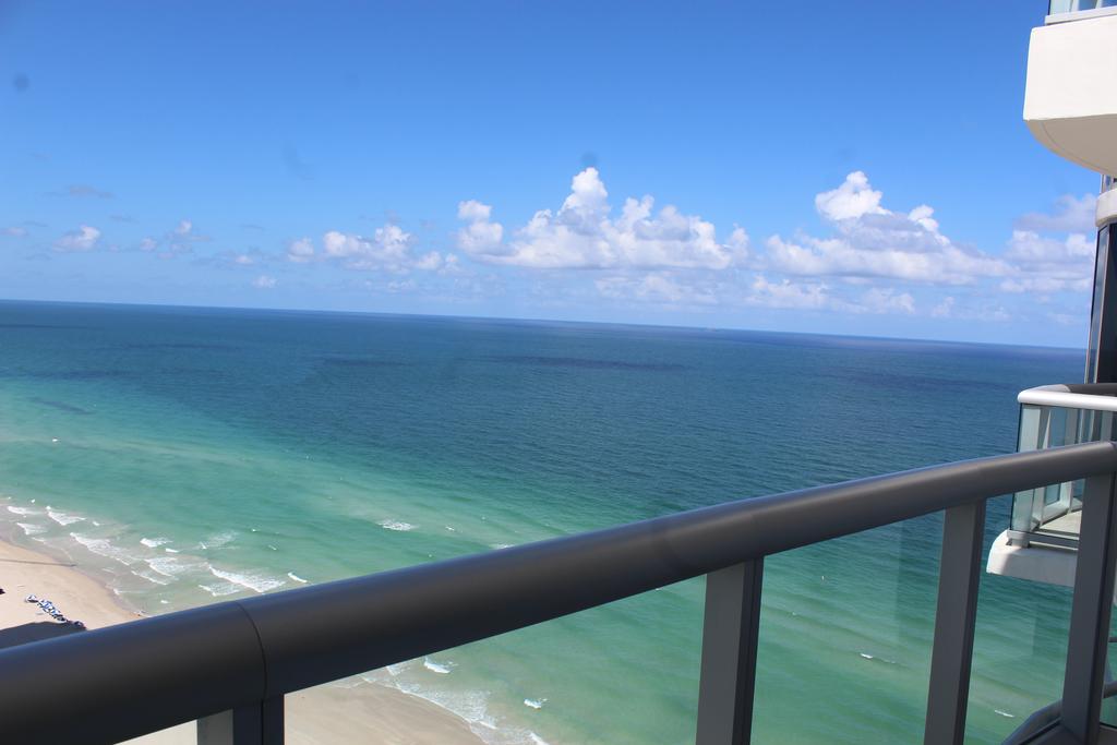 Sunny Isles PH Ocean View 1/1 At Marenas Resort - thumb 0