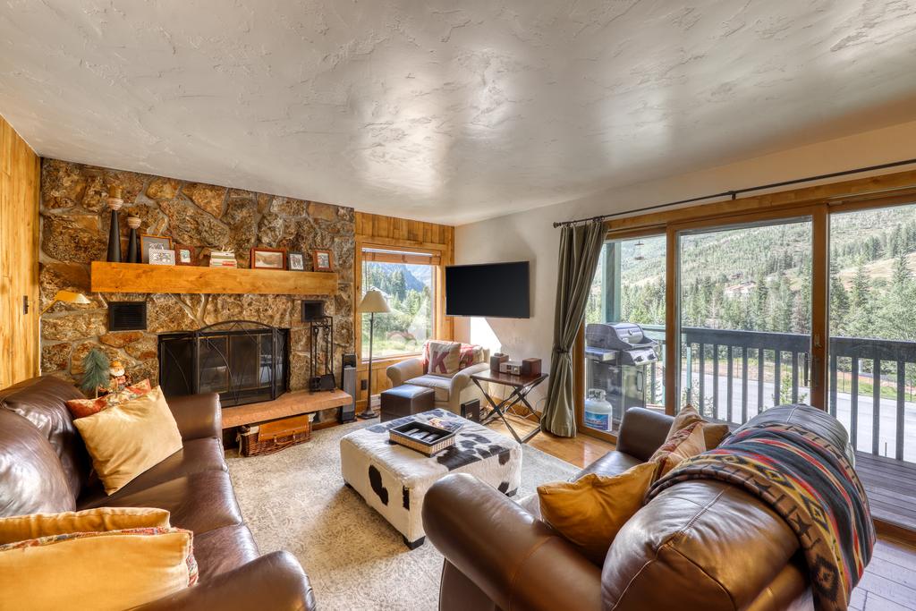Timberfalls Hideaway - thumb 0