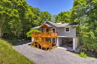 Upscale Beech Mountain House - 1 Mi to Ski Resort Accommodation Denver