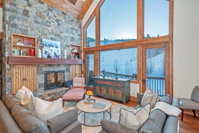 VIEW AT TELEMARK - Mountain Village Ski-In/Ski-Out Accommodation Denver