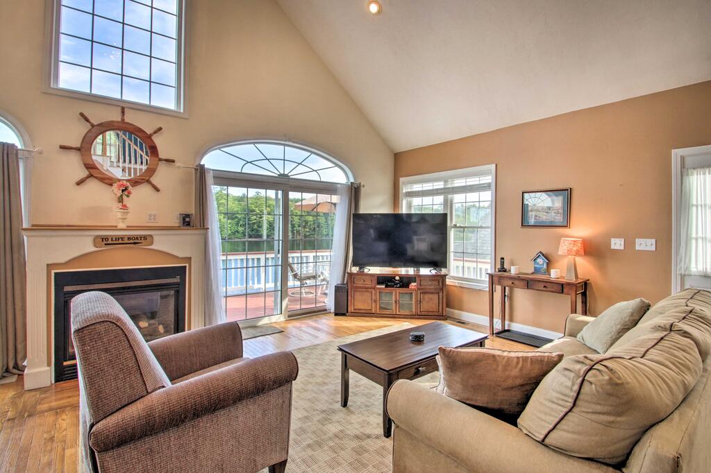 Waterfront Haven On Milton Pond With Boat Dock! - thumb 3