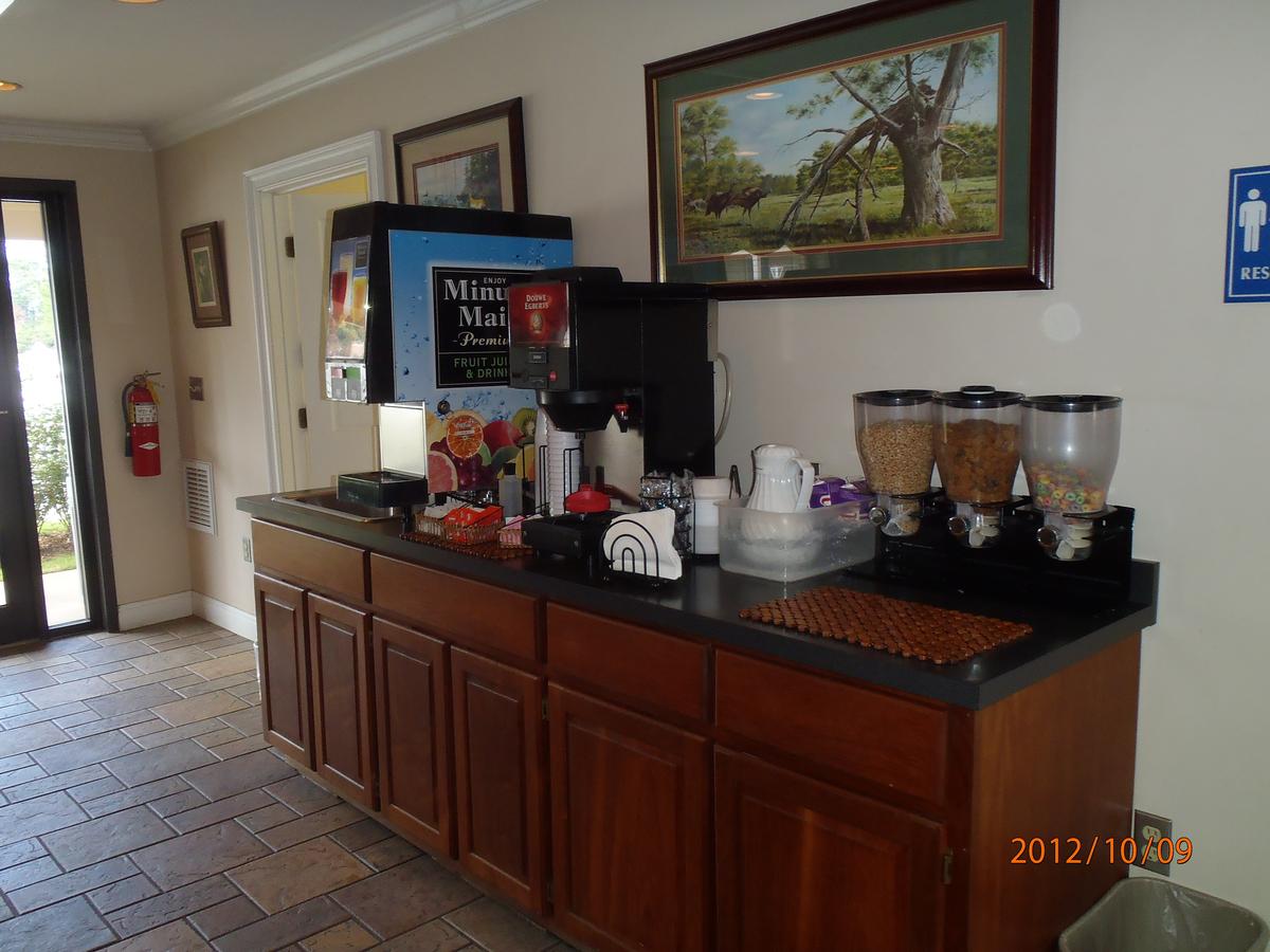 Days Inn By Wyndham Alexander City - thumb 4