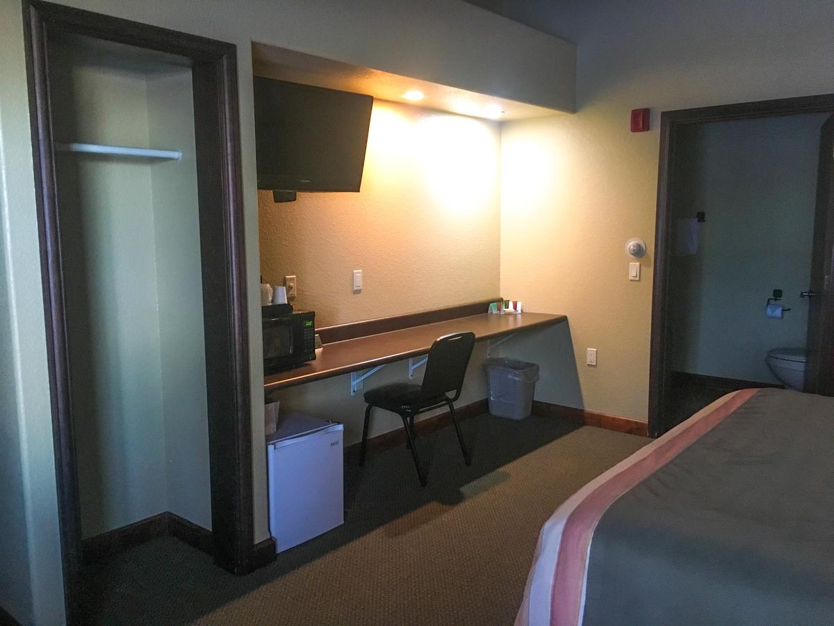 Kenai Airport Hotel - thumb 12