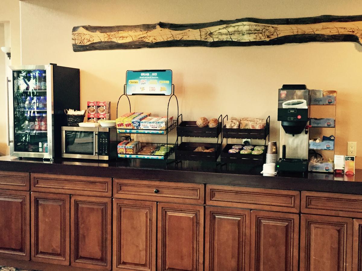 Kenai Airport Hotel - thumb 24