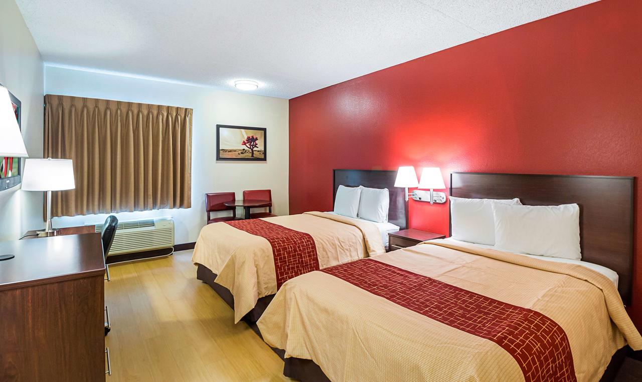 Red Roof Inn PLUS + Phoenix West - thumb 10