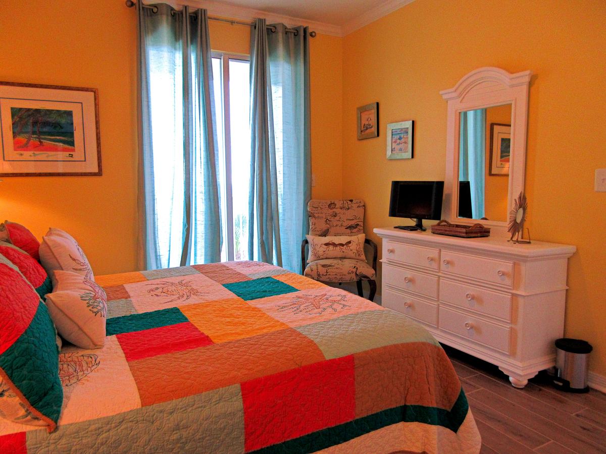 The Inn 304 - Two Bedroom Condominium - thumb 8