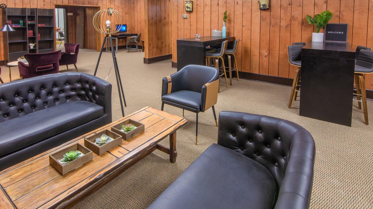 Rocky Mountain Hotel & Conference Center - thumb 38