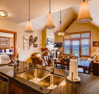 Capitol Peak Lodge - Accommodation Denver