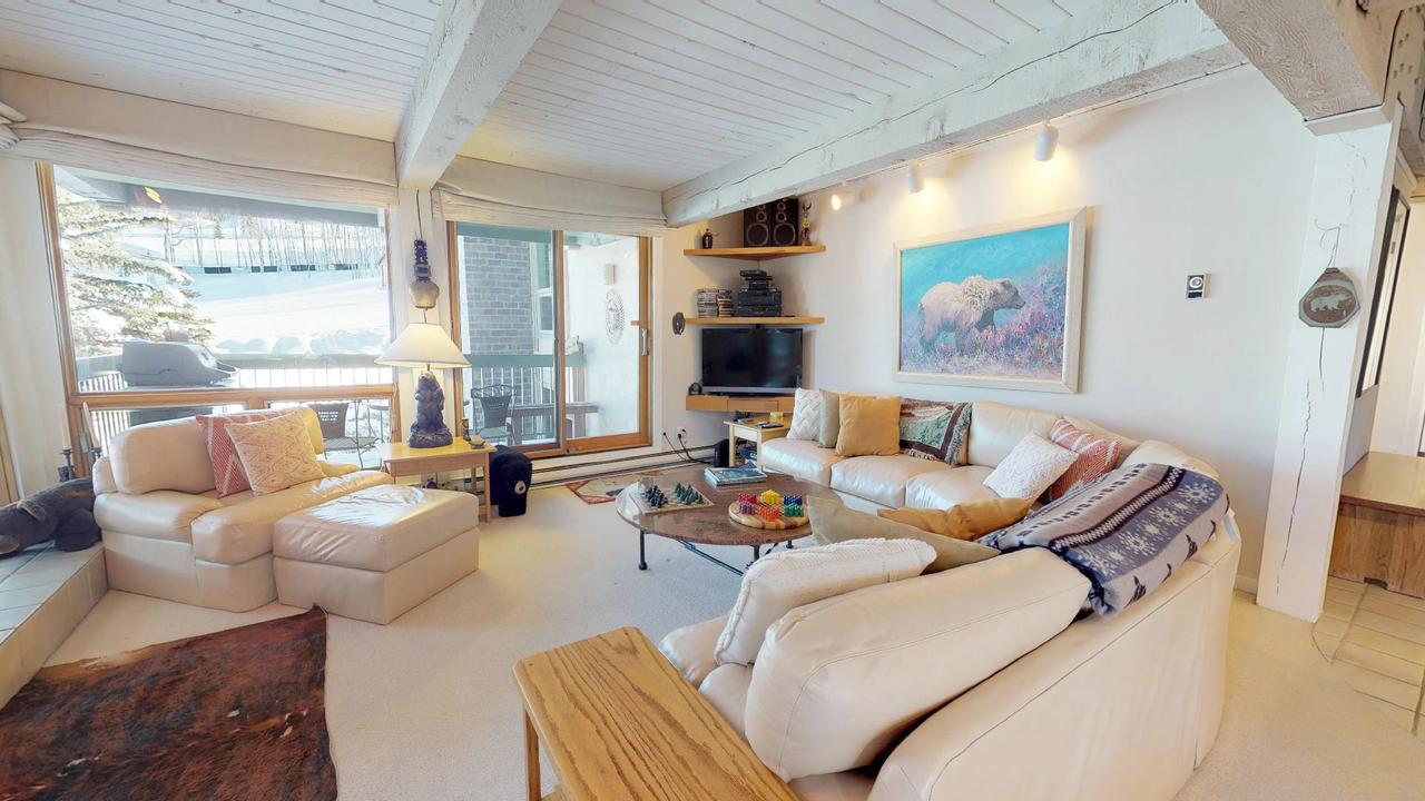 Top Of The Village, A Destination Residence - thumb 19