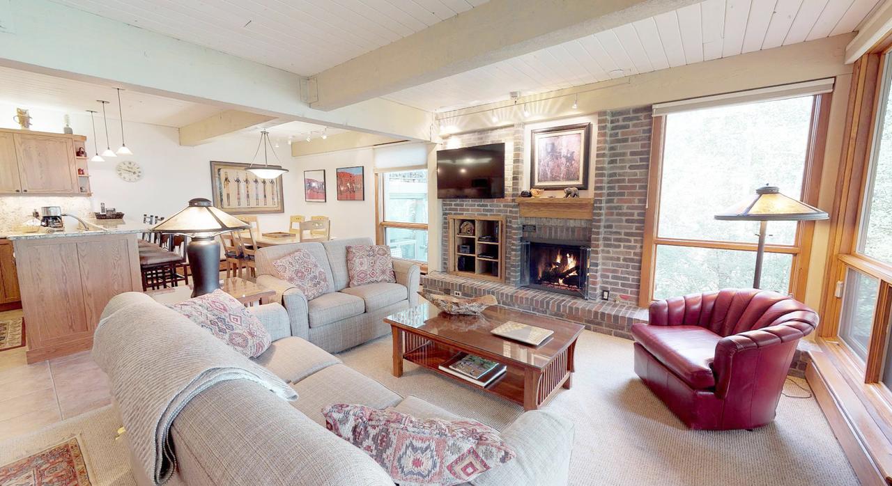 Top Of The Village, A Destination Residence - thumb 11