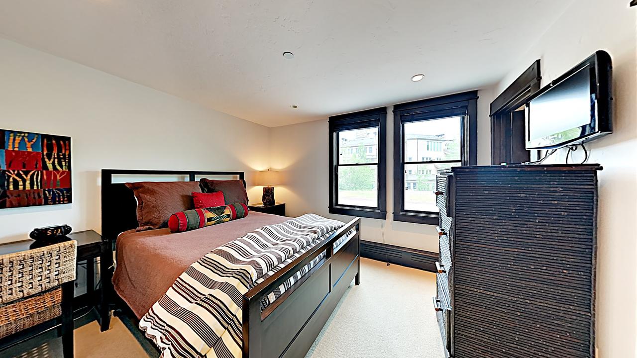 Woodrun Place - thumb 30