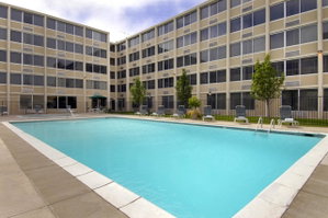 DoubleTree By Hilton Hotel Denver - Stapleton North