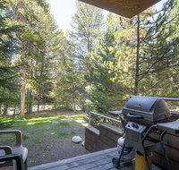 Two-Bedroom River Glen Condo 105A - Accommodation Denver